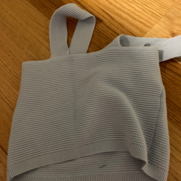 Hollister tank!! - Picture 4 of 4